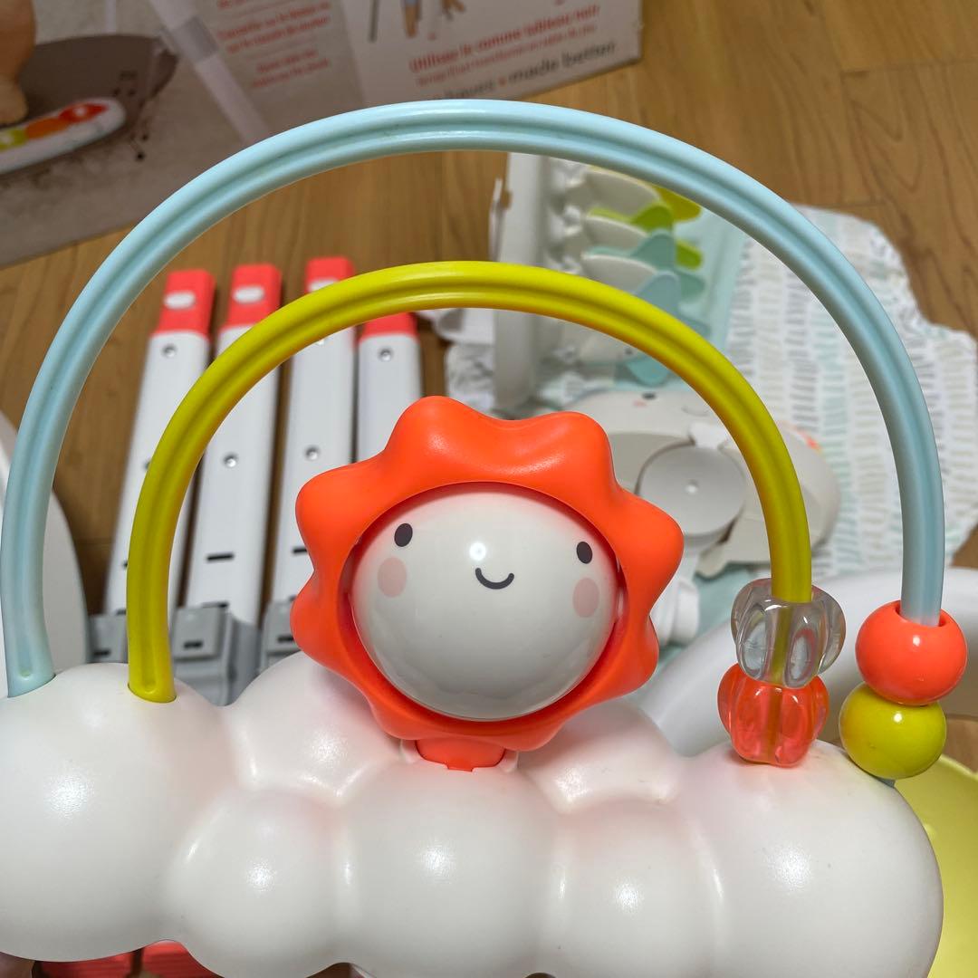 SKIP HOP 3ステージ アクティビティセンター シルバークラウド　知育玩具