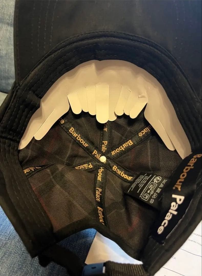 s*n様 Palace ブラック Barbour キャップ　パレス　試着のみ
