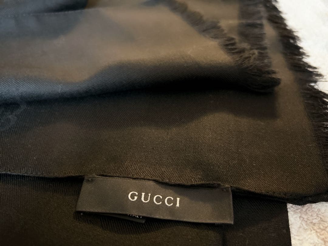 新品未使用♡ GUCCI シルク混ストール　グッチ　ショール　ブラック　黒　春