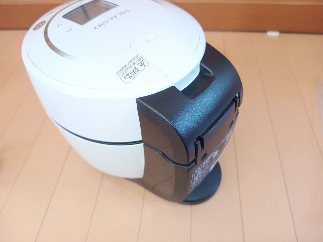 シャープ ヘルシオ ホットクック KN-HW10E-W