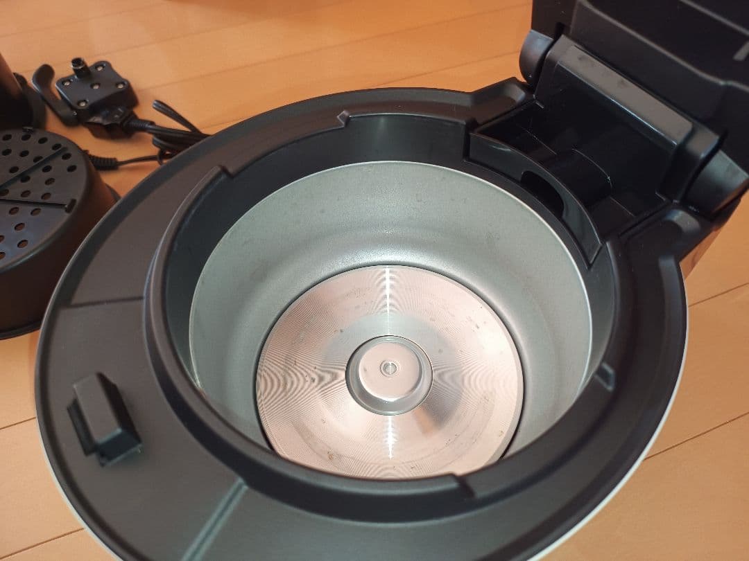 シャープ ヘルシオ ホットクック KN-HW10E-W
