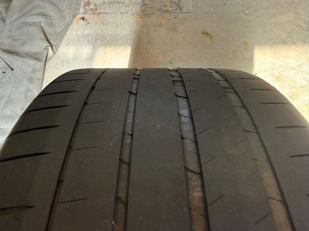 タイヤ・ホイール MICHELIN PILOT SPORT 4 S 295/30 ZR 20