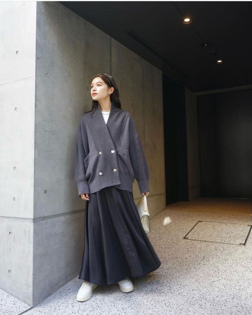 トップス Laubeblanc Double-breasted Knit cardigan
