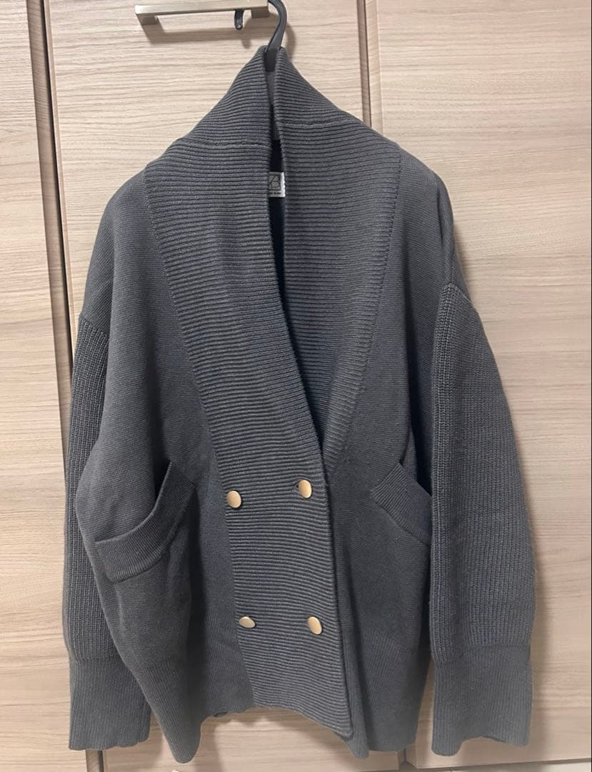 トップス Laubeblanc Double-breasted Knit cardigan