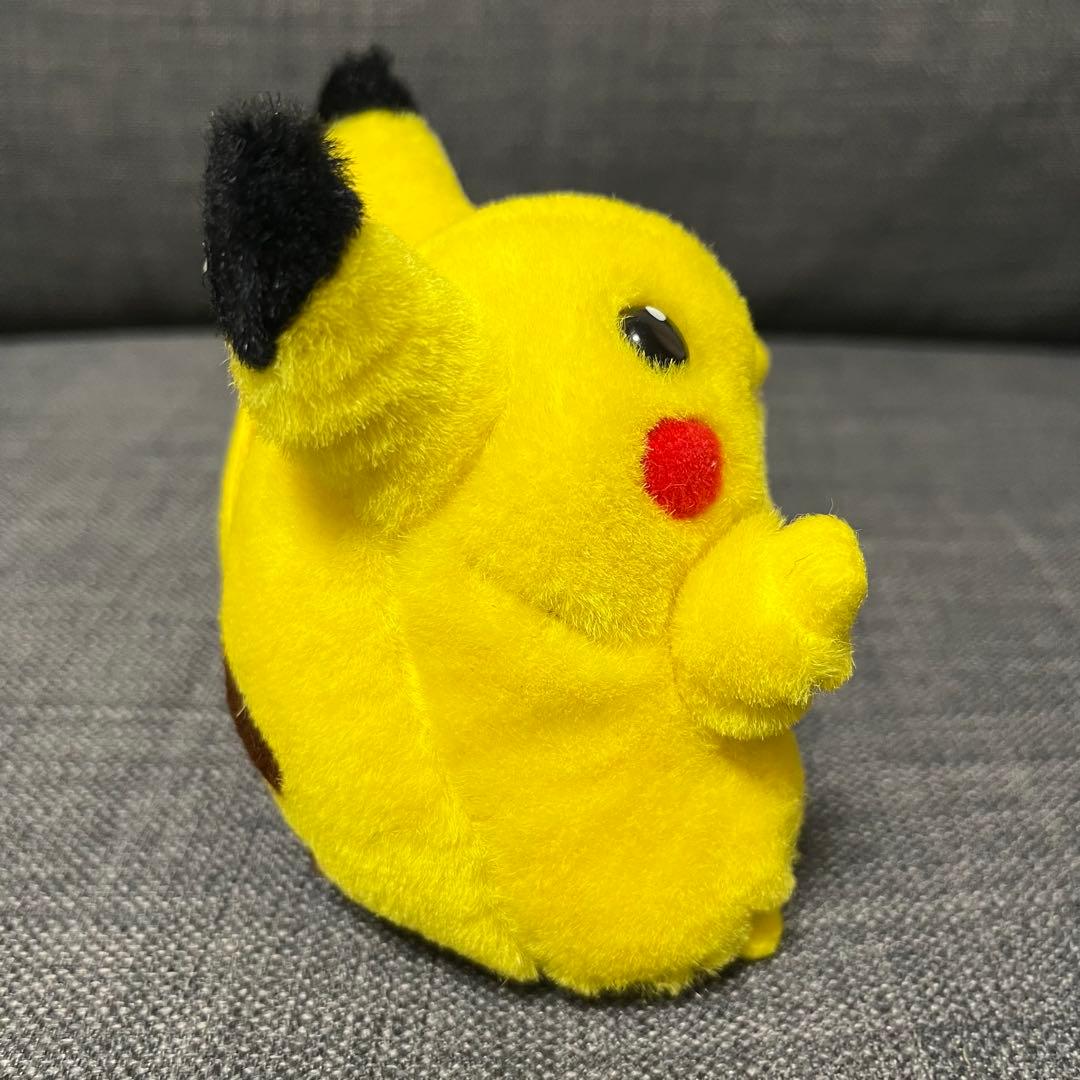 ピカチュウ ぬいぐるみ と リュック
