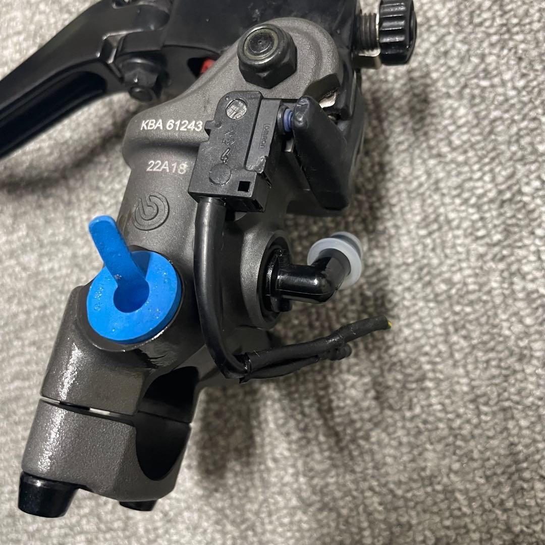 brembo 19 RCS ラジアルマスター