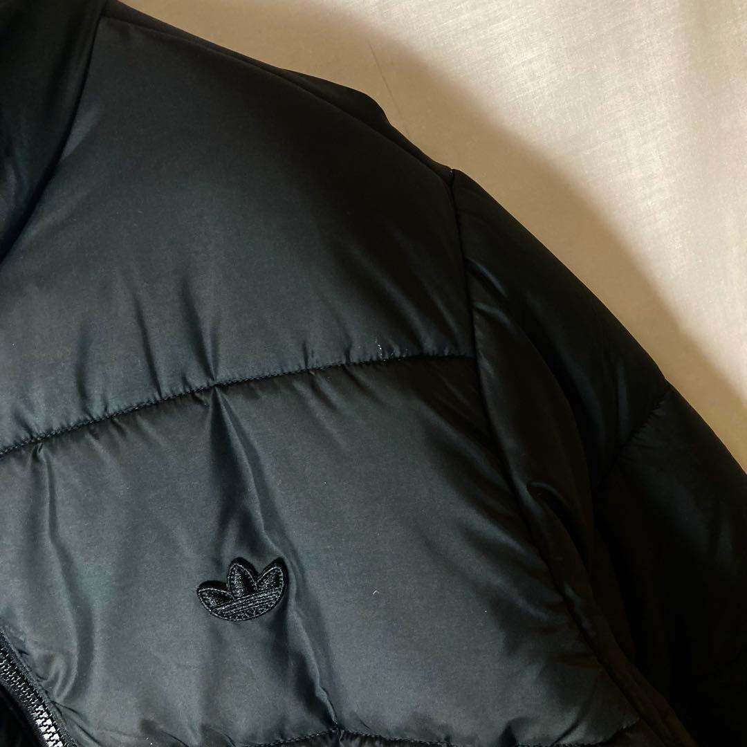 未使用タグ付adidasシンプルブラックブルゾントレフォイルロゴ三本線ゆったり
