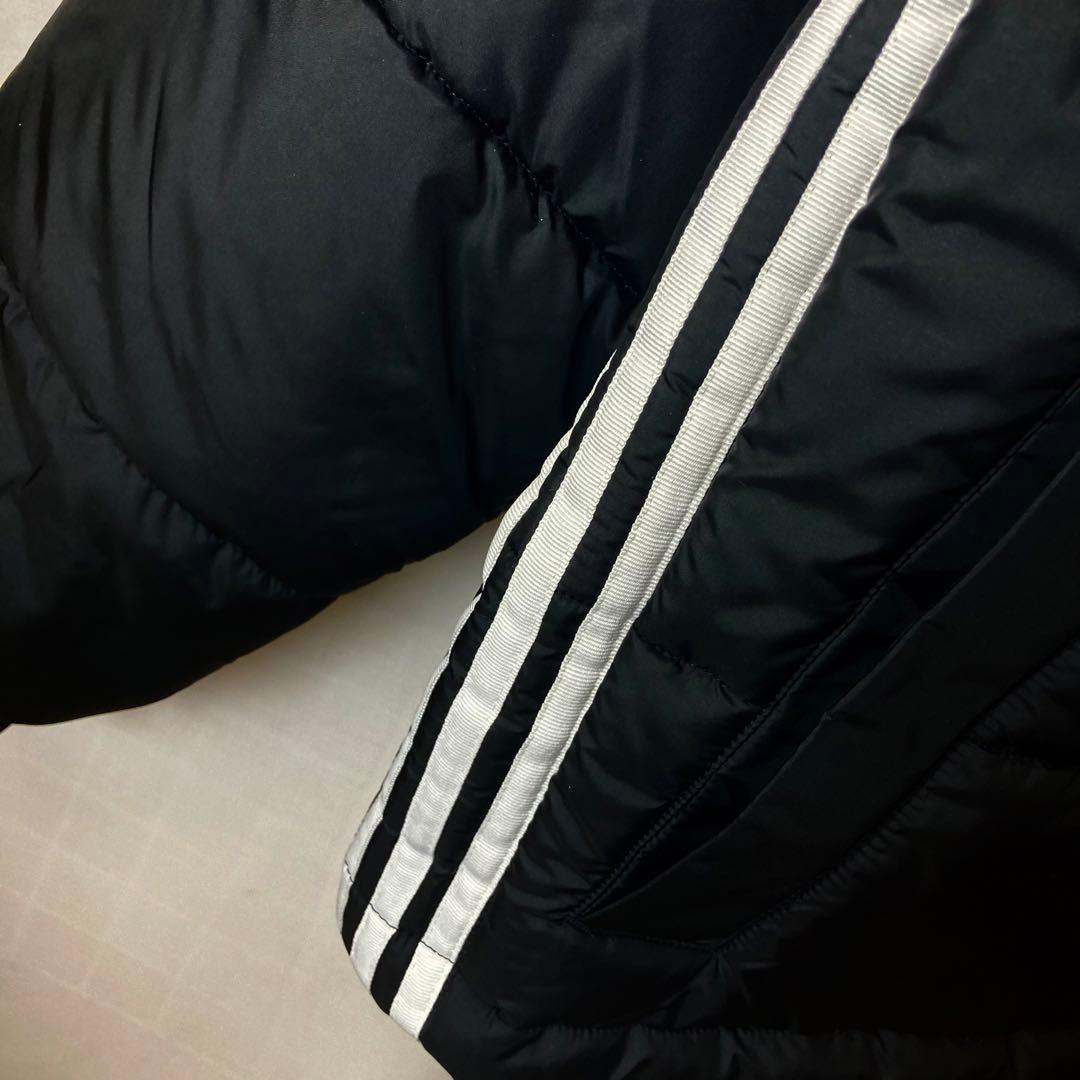 未使用タグ付adidasシンプルブラックブルゾントレフォイルロゴ三本線ゆったり