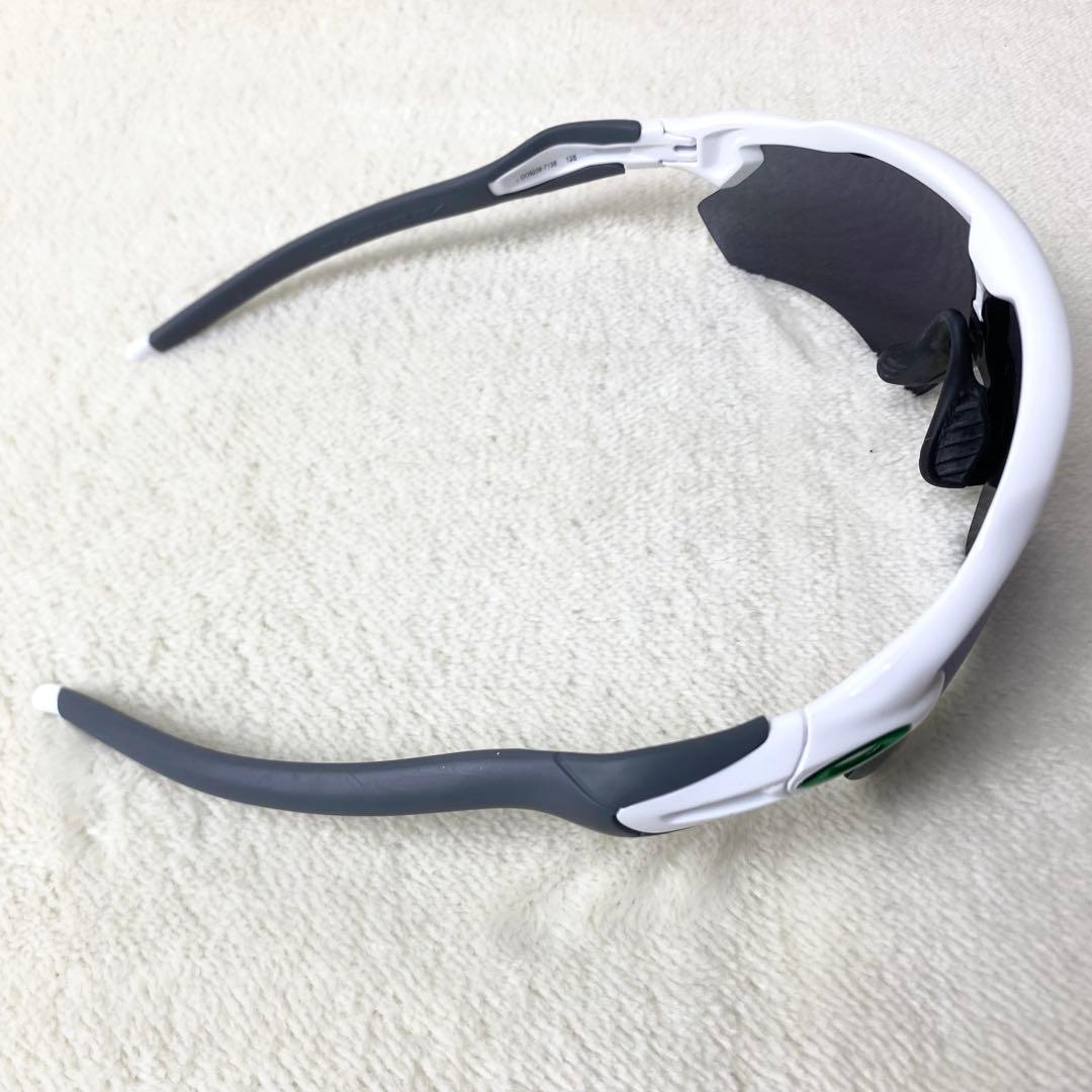 良品　オークリー RADAR EV PATH プリズム サングラス　oo9208