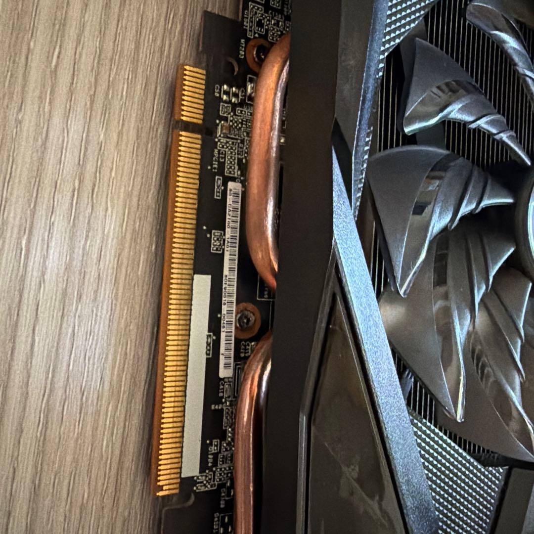 動作確認済 ASRock RX6600XT