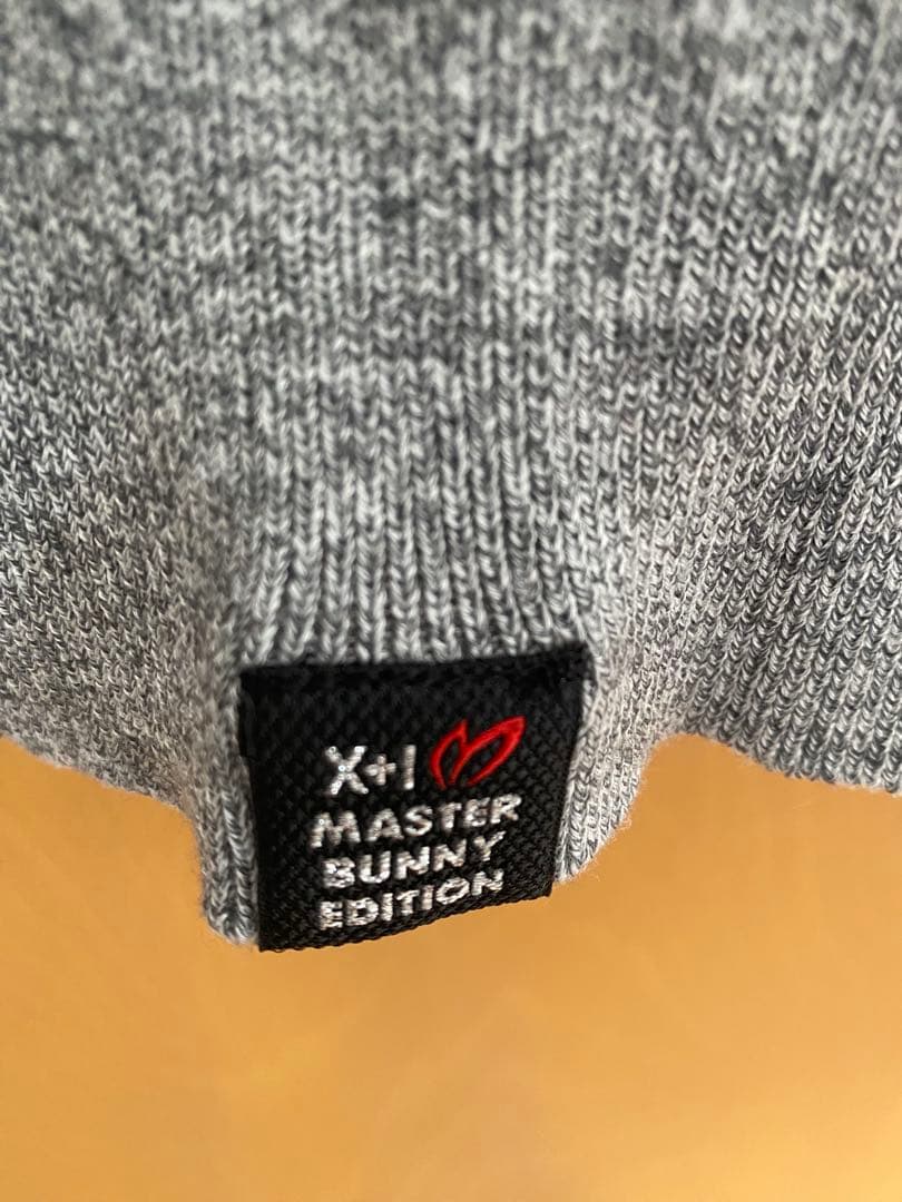 MASTER BUNNY EDITION フード付きニット