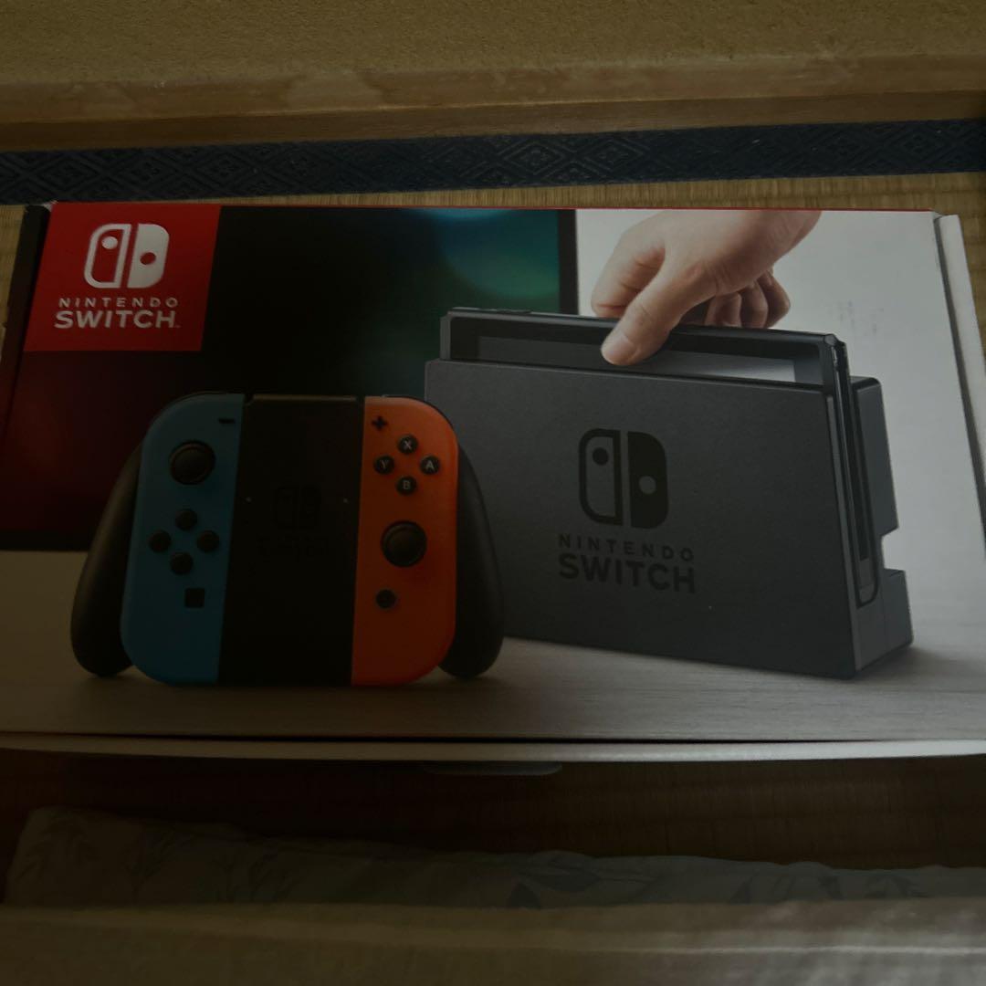 Nintendo Switch 本体 ネオンブルー/レッド