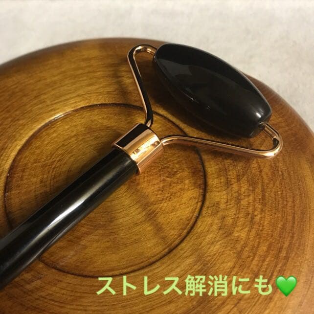 ★厳選ご奉仕★お顔✳︎首筋マッサージ【オブシディアン♡天然石美顔ローラー】❤️