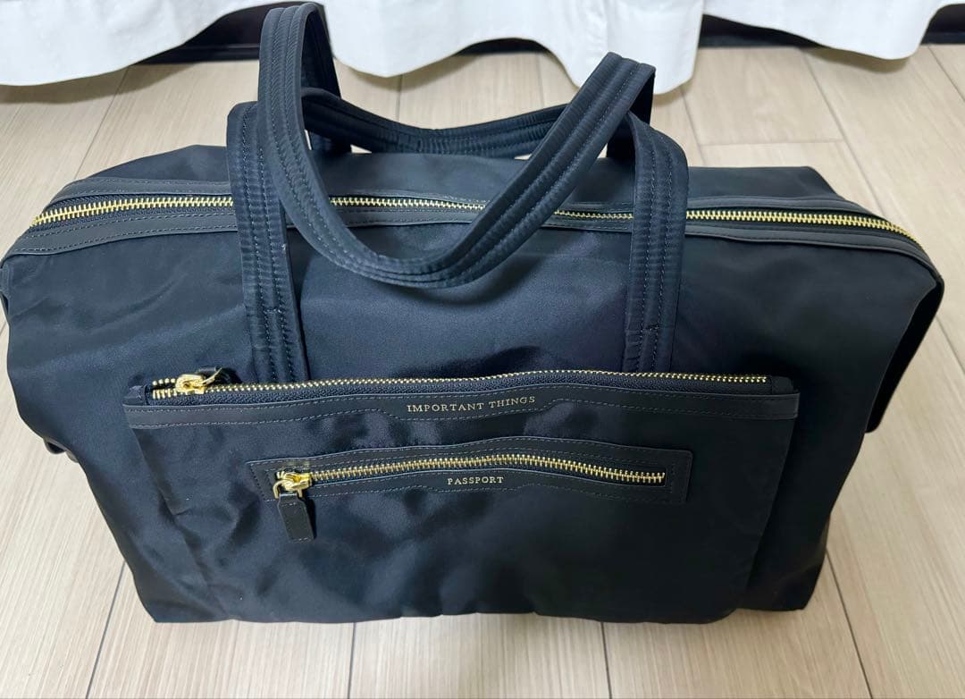 ANYA HINDMARCH インフライトバッグ　ブラック