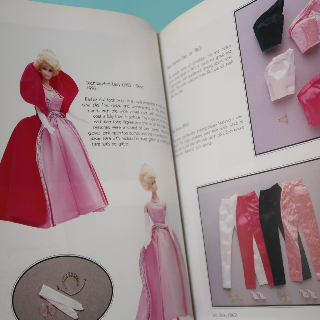 セール！　洋書　Barbie Fashion, 1959-1967　バービー人形