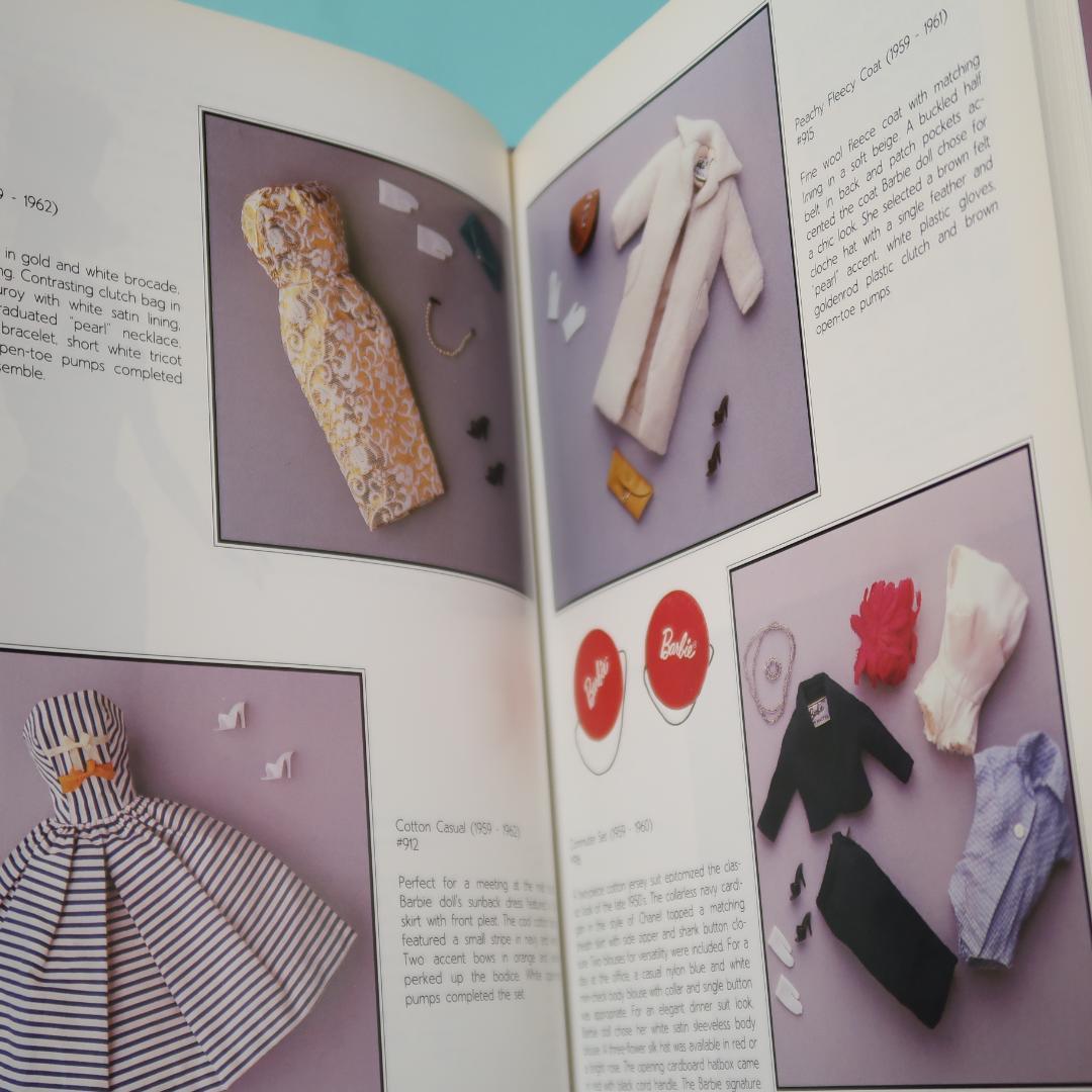 セール！　洋書　Barbie Fashion, 1959-1967　バービー人形