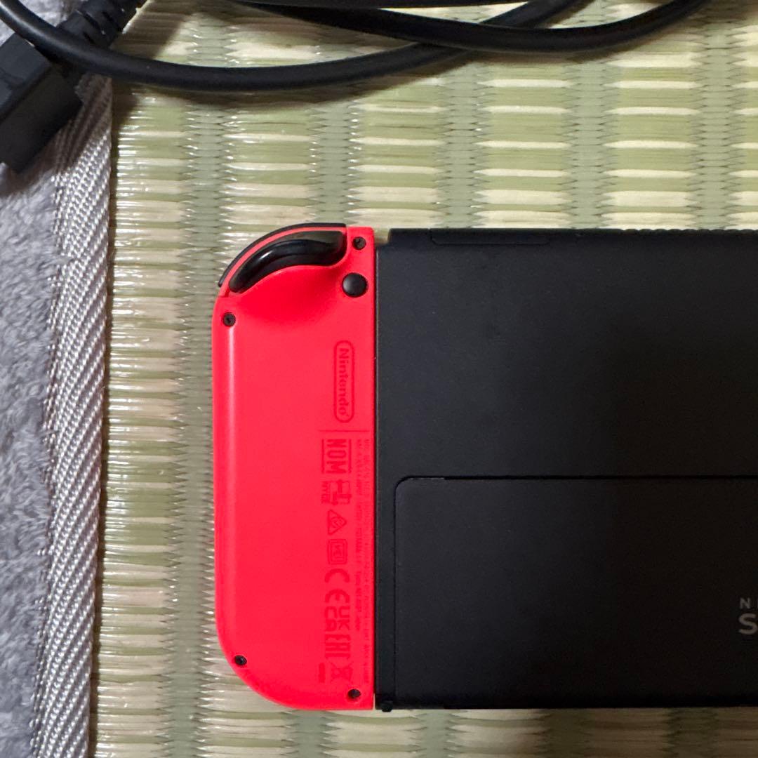 Nintendo Switch ネオンブルー/ネオンレッド 本体　有機ELモデル