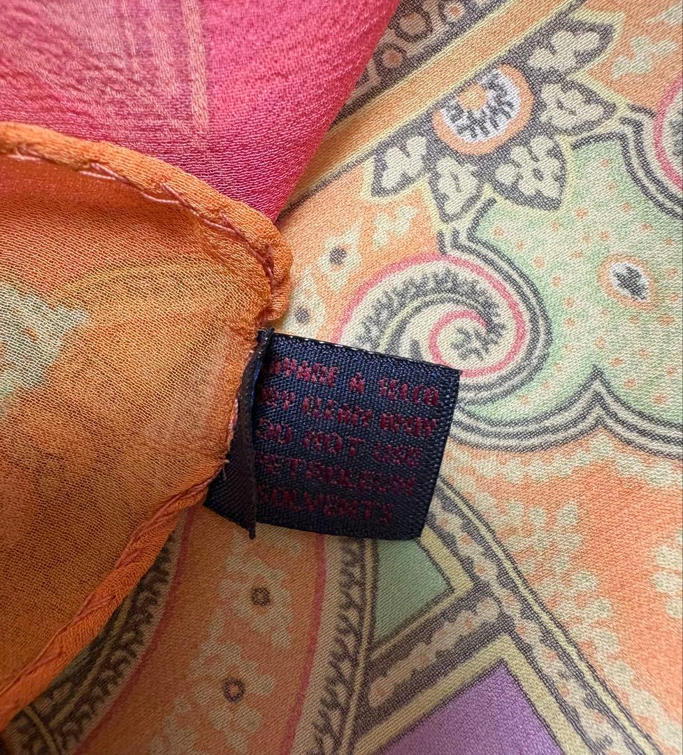 ETRO 大判100％シルク　ペイズリー柄 ストール