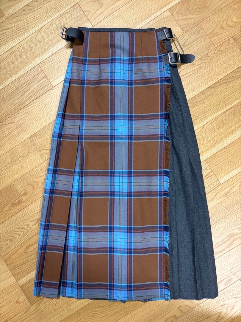 O'Neil of Dublin for ADAM ET ROPE 巻きスカート