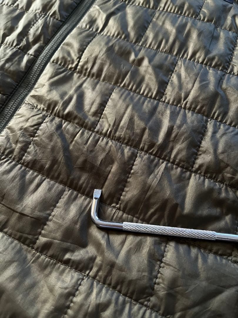 22年製 patagonia ナノパフベスト L パタゴニア nano puff