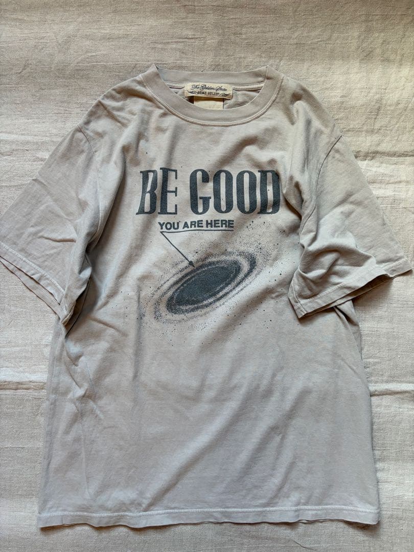 ドゥーズィエムクラス レミレリーフ BE GOOD Tシャツ