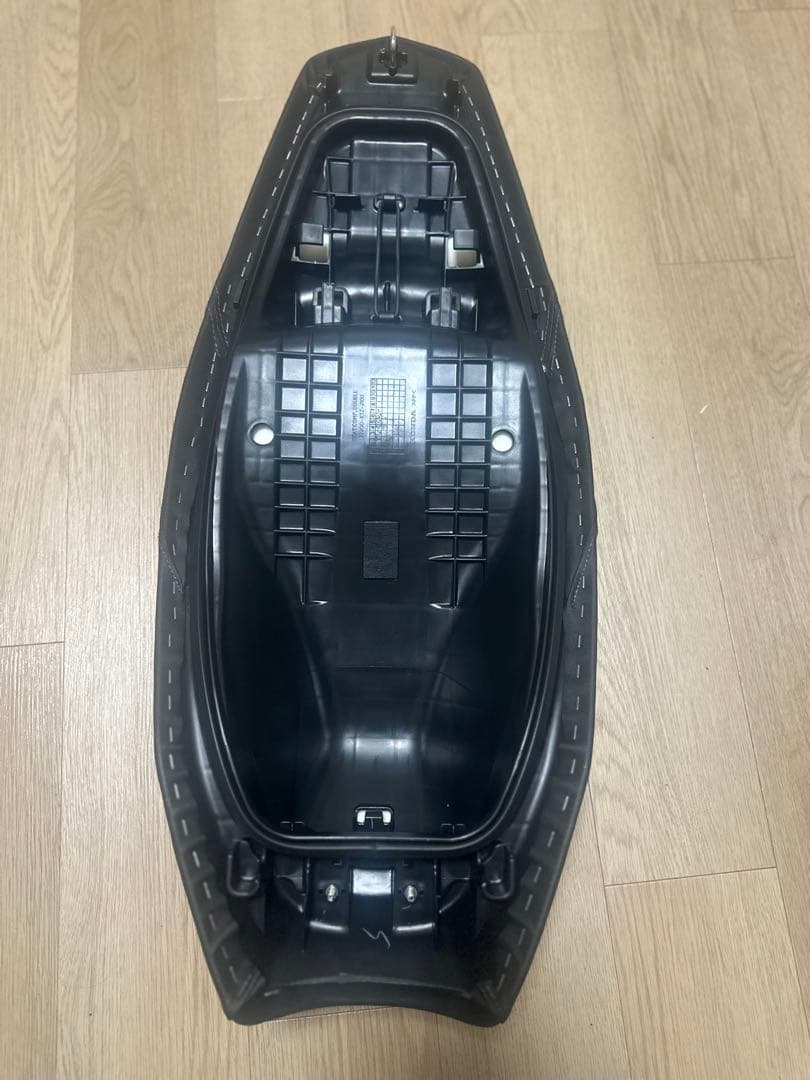 HONDA PCX125 JK05 純正シート
