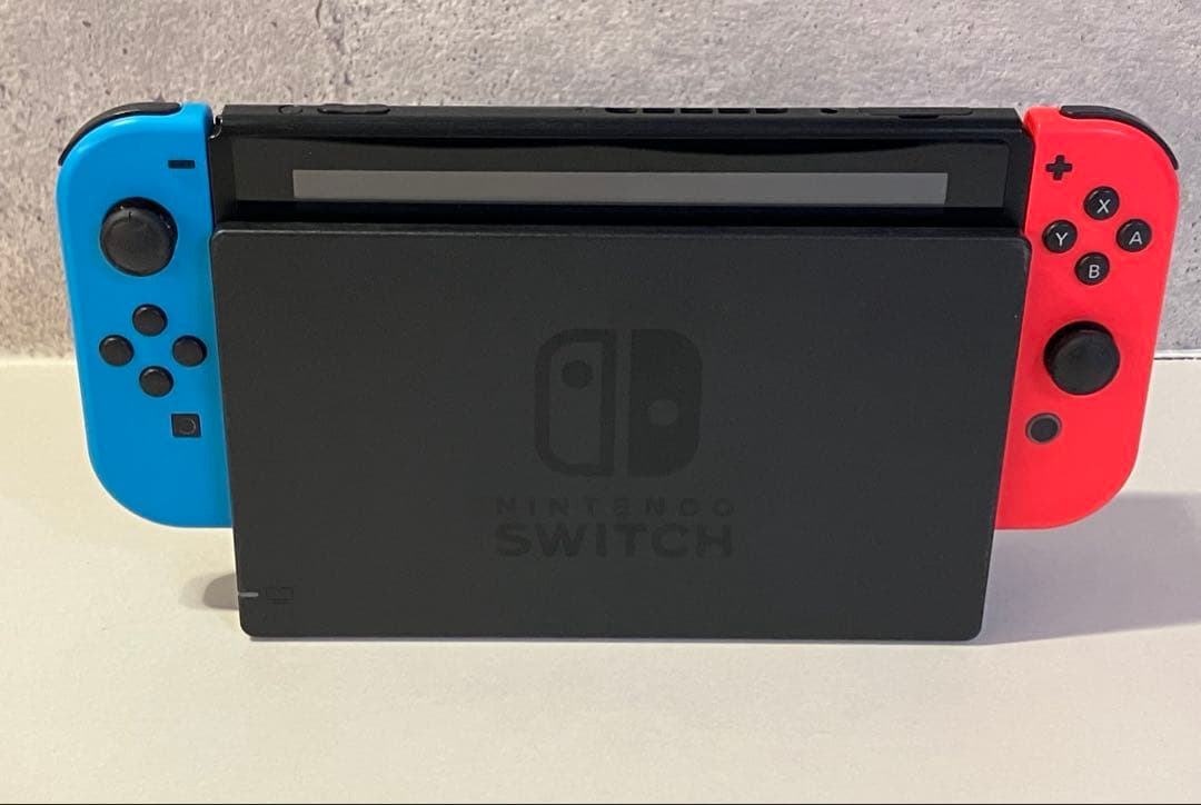 【最終値下げ】任天堂スイッチ 本体 ジャンク品 青 赤