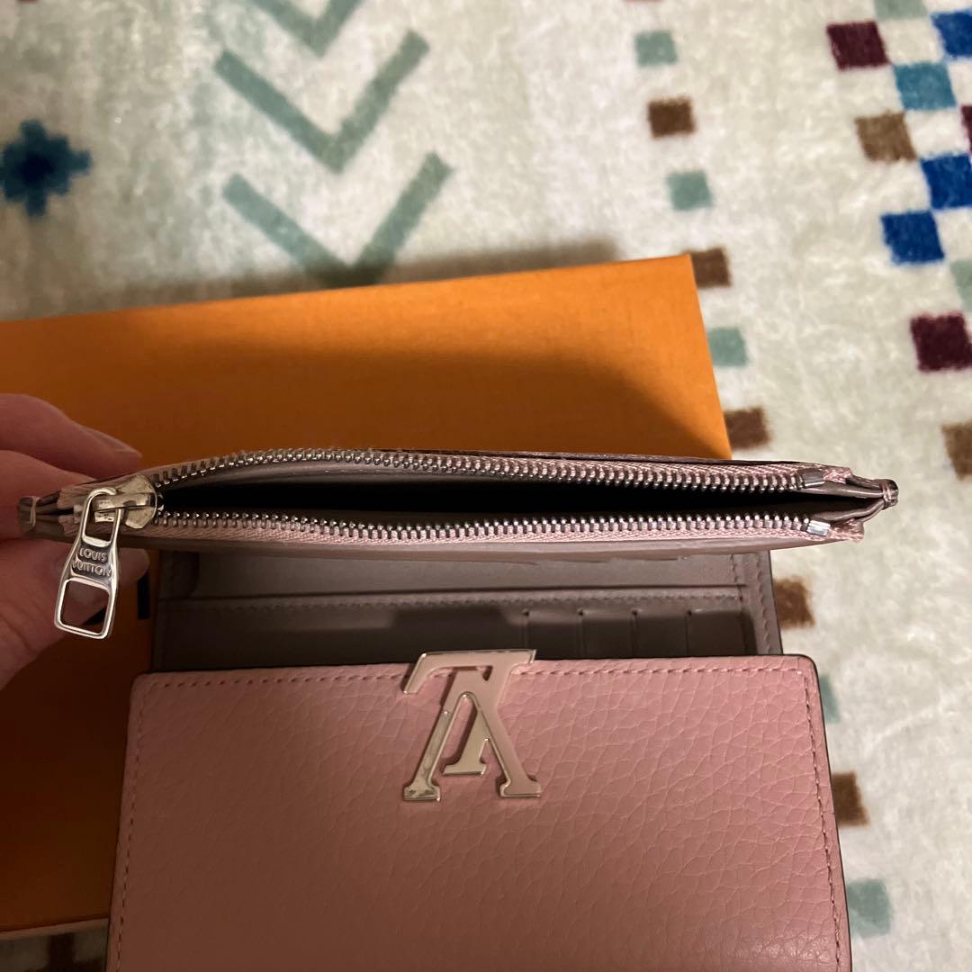 Louis Vuitton ピンク 三つ折り財布　カプシーヌ　コンパクト