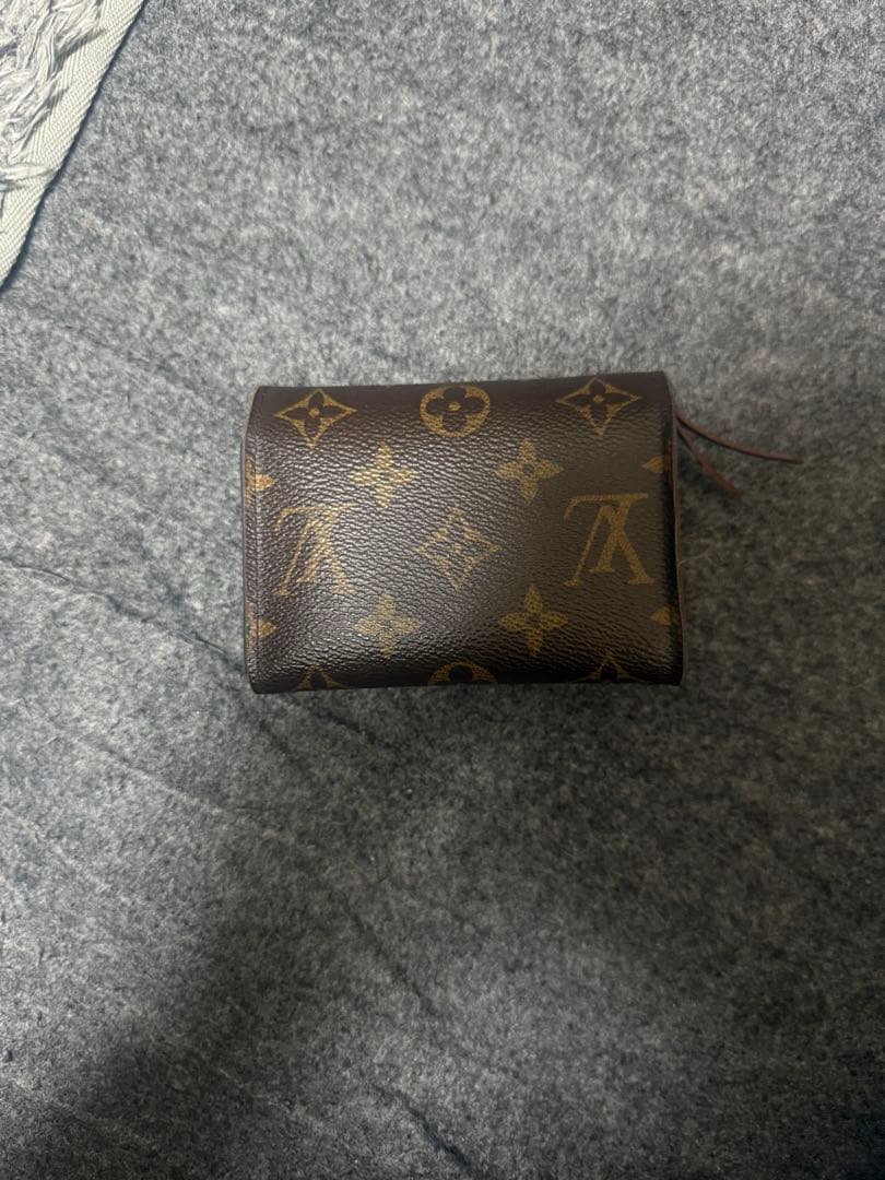 Louis Vuitton 三つ折り財布