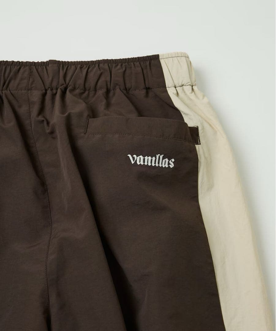 UMBRO go!go!vanillas ナイロントラックパンツ ブラウン