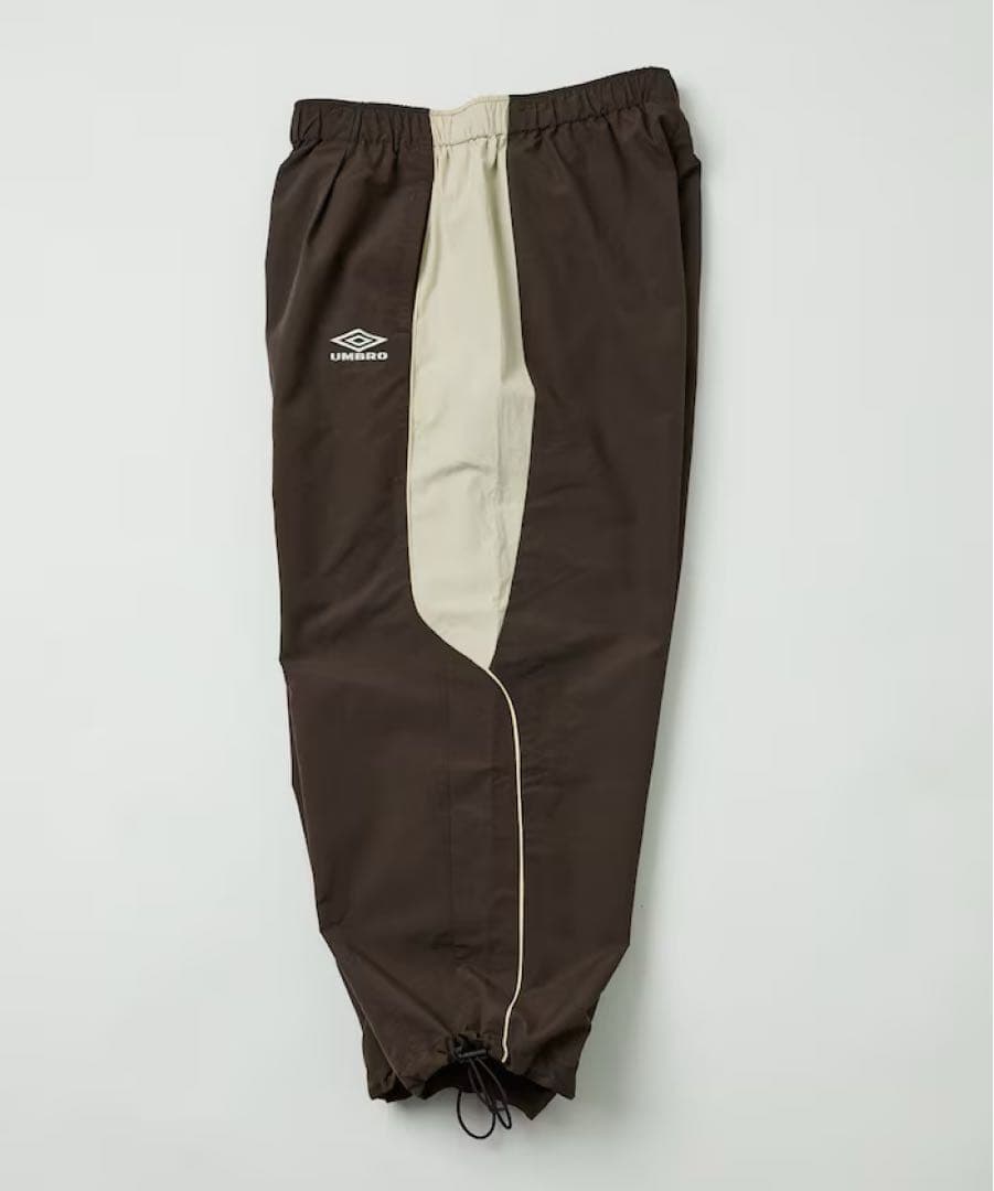 UMBRO go!go!vanillas ナイロントラックパンツ ブラウン
