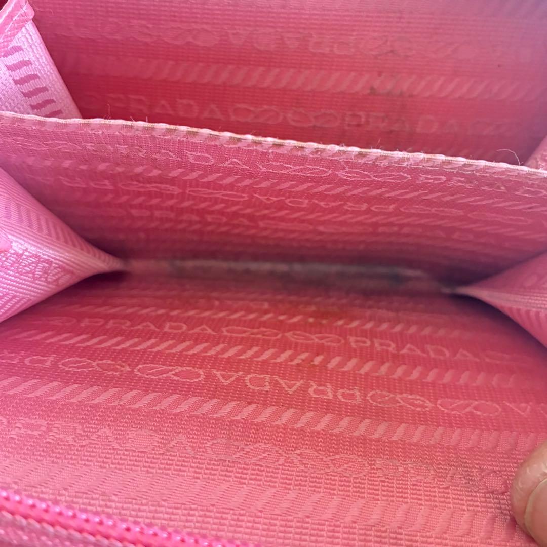 PRADA 二つ折財布　サフィアーノレザー　プラダ
