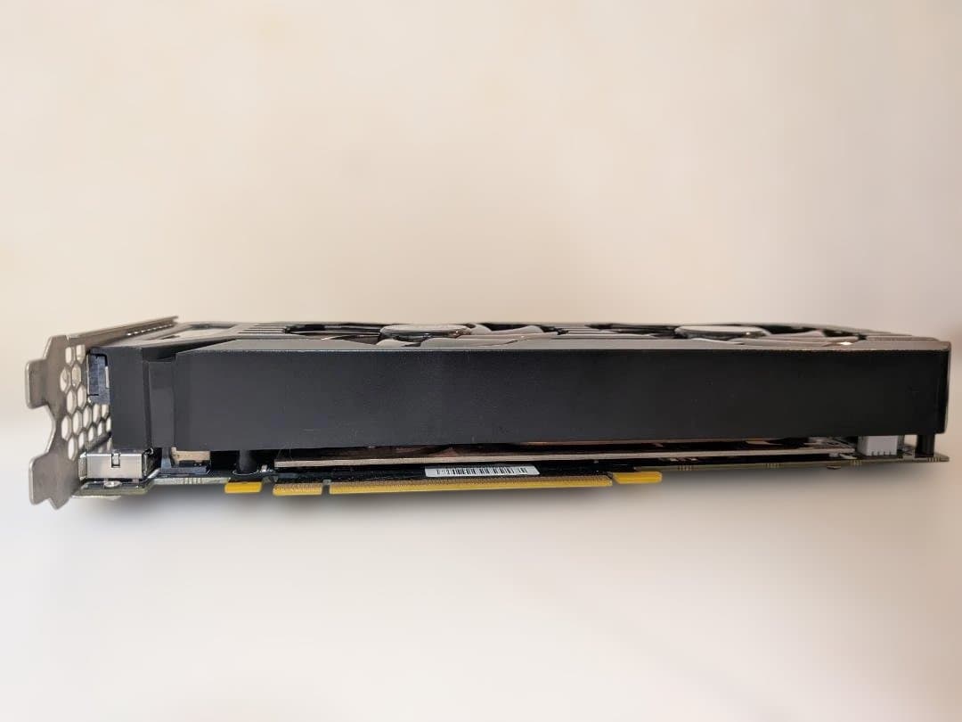 GeForce GTX1070（8GB）　グラフィックボード