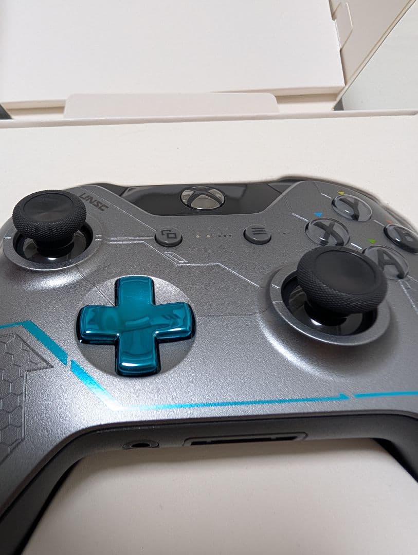 XBOXワイヤレス コントローラー Halo 5 Guardians