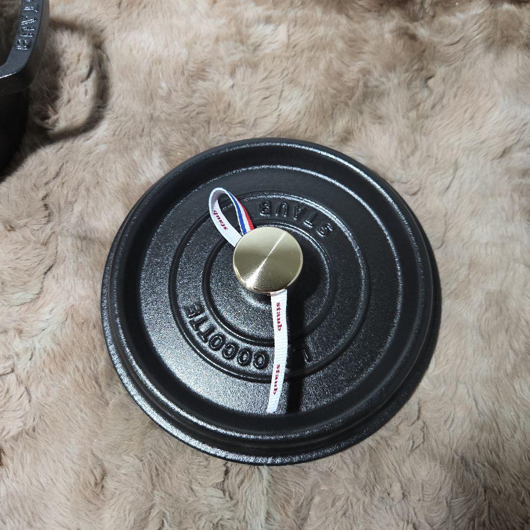 staub ストウブ ピコ ココット ラウンド ブラック 20cm 2.2L