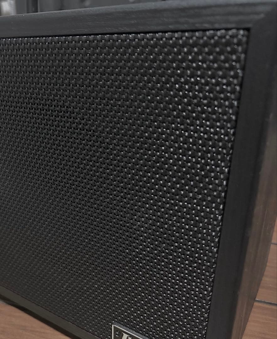 シールド付きIbanez IBZ10BV2 10W ベースアンプ 美品！！
