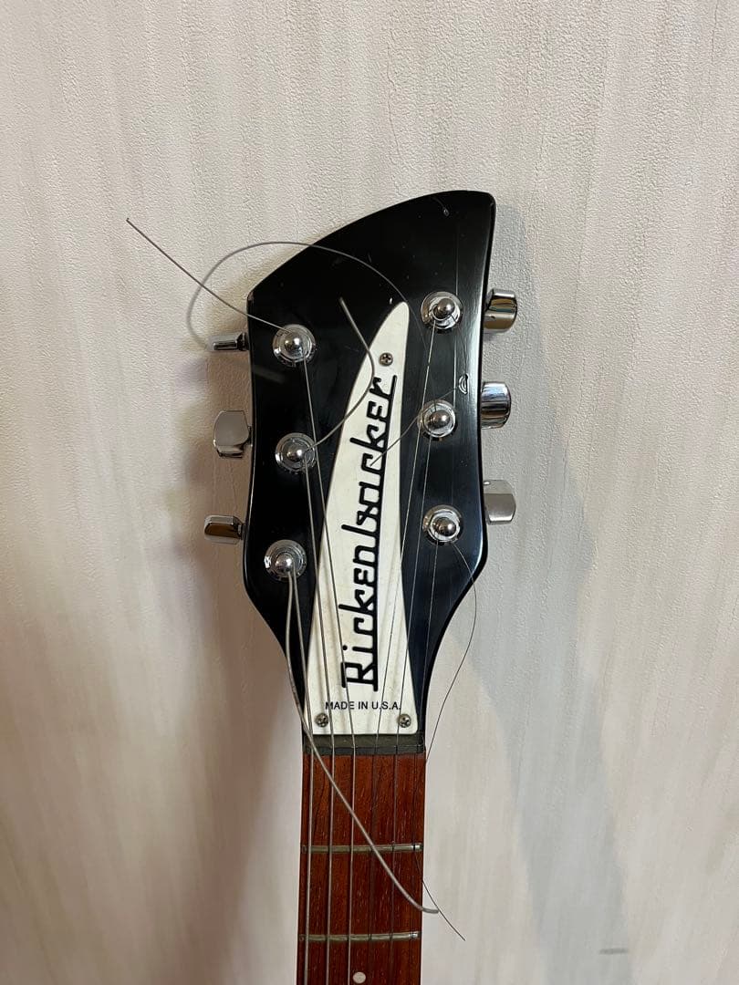 【たく】Rickenbacker 330 2000年製
