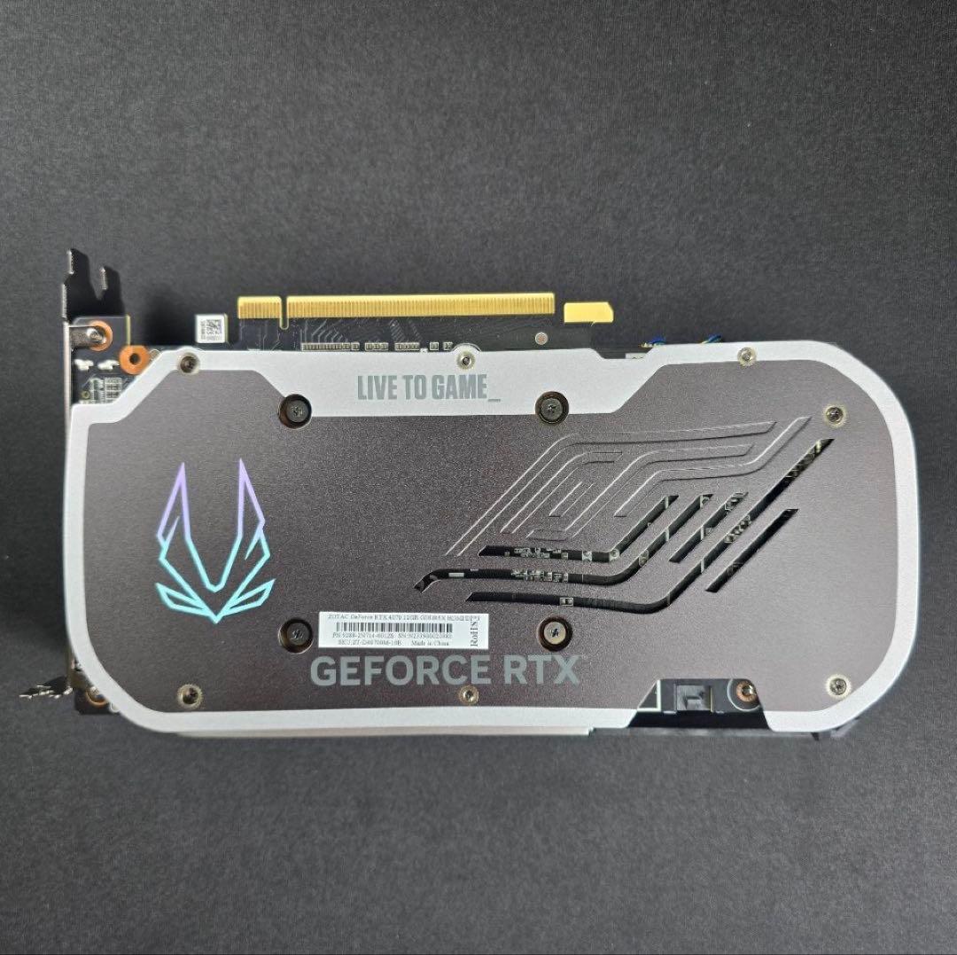 グラフィックボード・グラボ・ビデオカード ZOTAC RTX4070 Twin Edg
