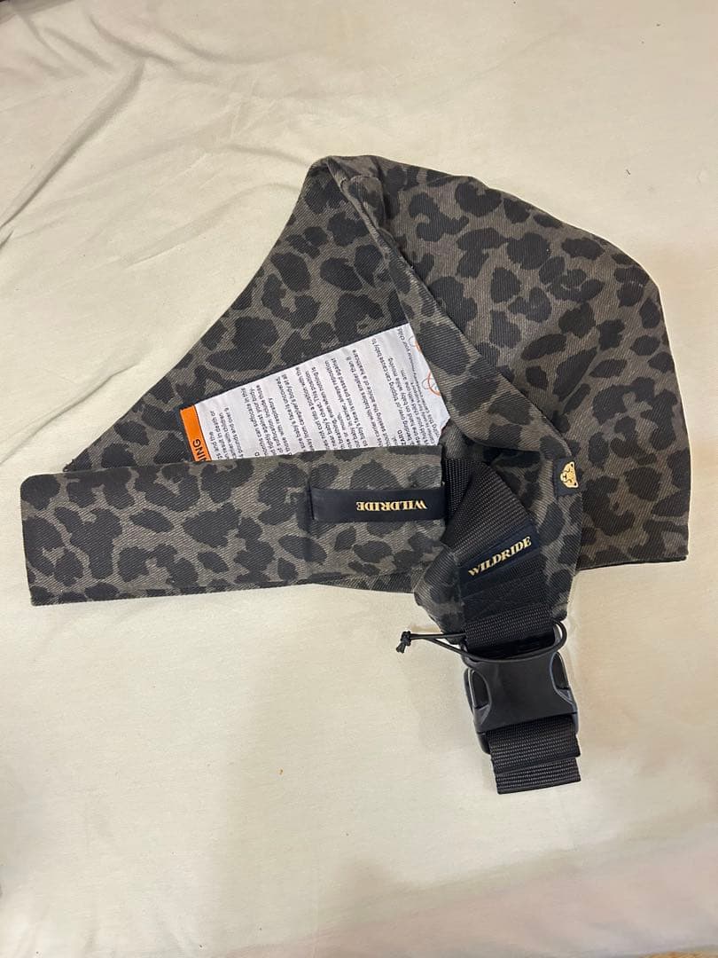 完売品ほぼ新品wildlrideアクティブキャリー - Grey Leopard