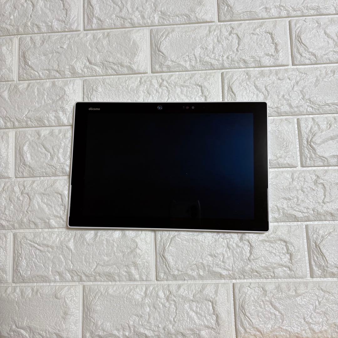 《美品》docomo arrows Tab F-04H 10.5インチ 初期化済