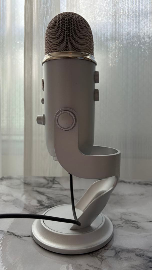 Blue Yeti USB コンデンサーマイク 動作確認済み 本体＋ケーブル