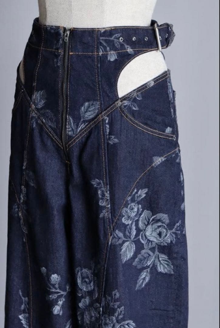 a*読様 fetico ROSE DENIM HIGH-WEST JEANS サ