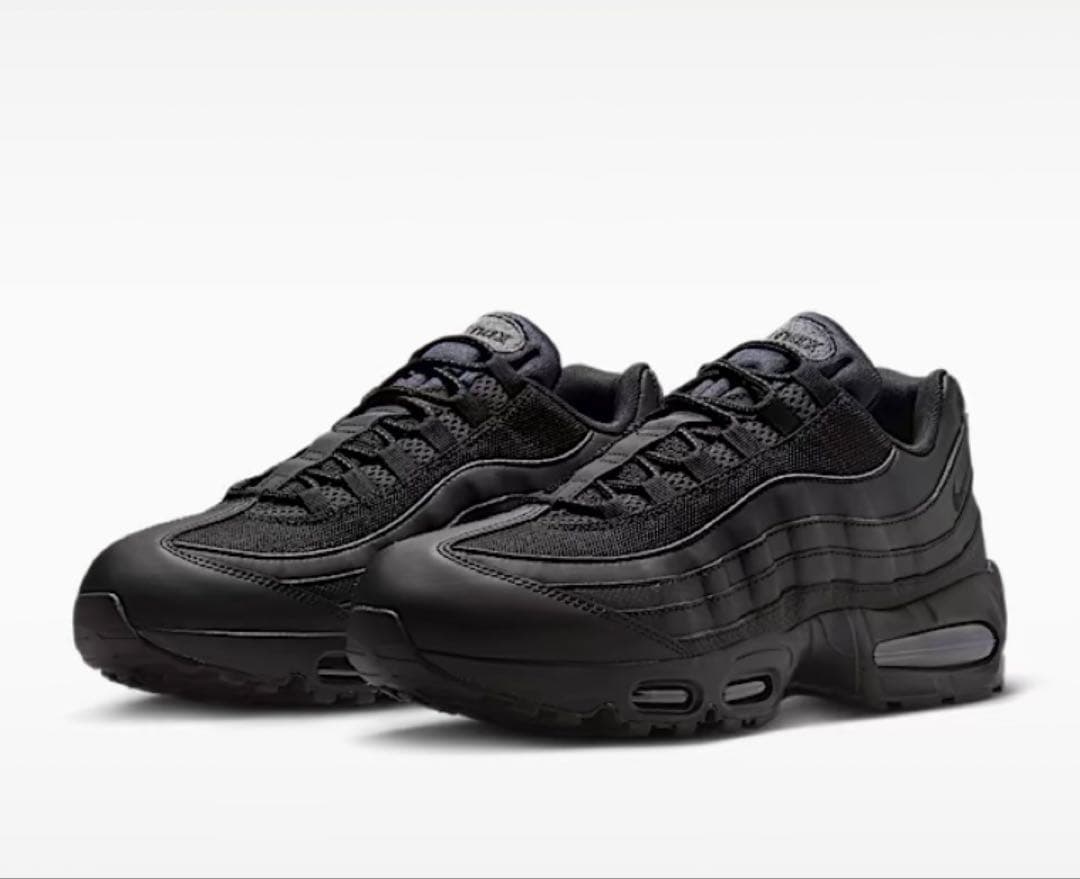 新品タグ NIKE エアマックス95 ビッグバブル トリプル黒 NIKE.com