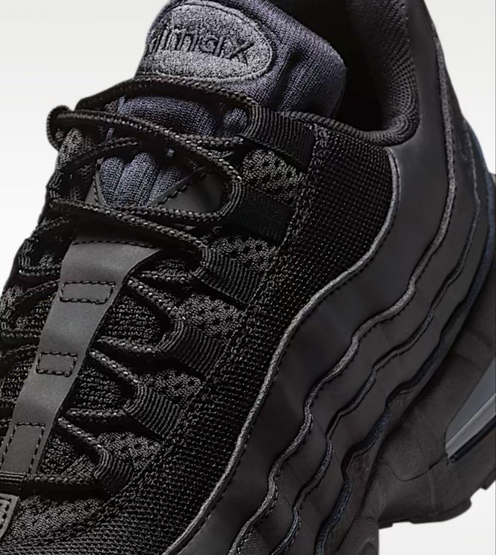 新品タグ NIKE エアマックス95 ビッグバブル トリプル黒 NIKE.com