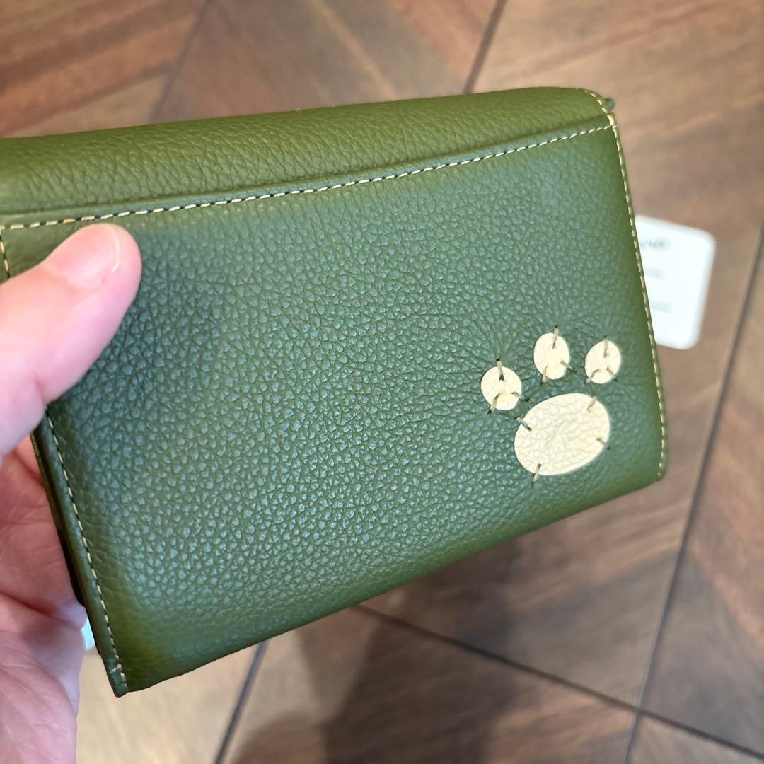未使用　キタムラ　二つ折り財布　犬　モスグリーン