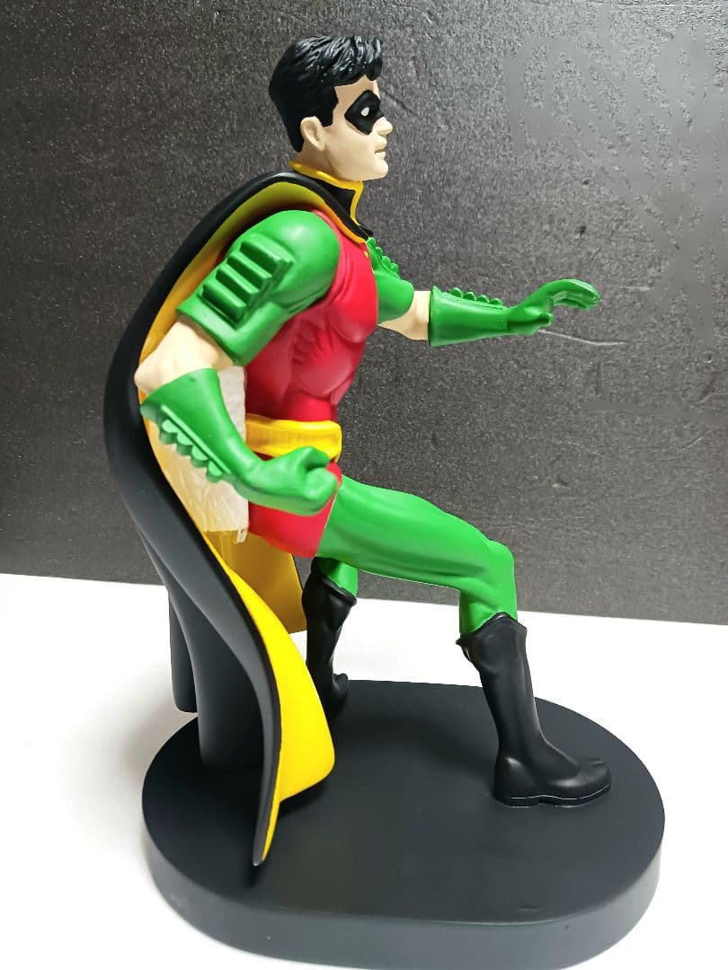 ワーナーブラザーズ バットマン ロビン スタチュー フィギュア