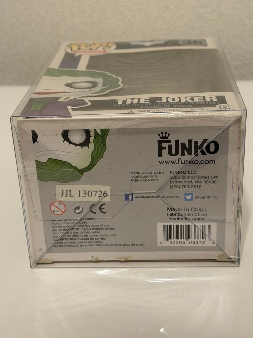 funko pop バットマン　ダークナイト　ジョーカー