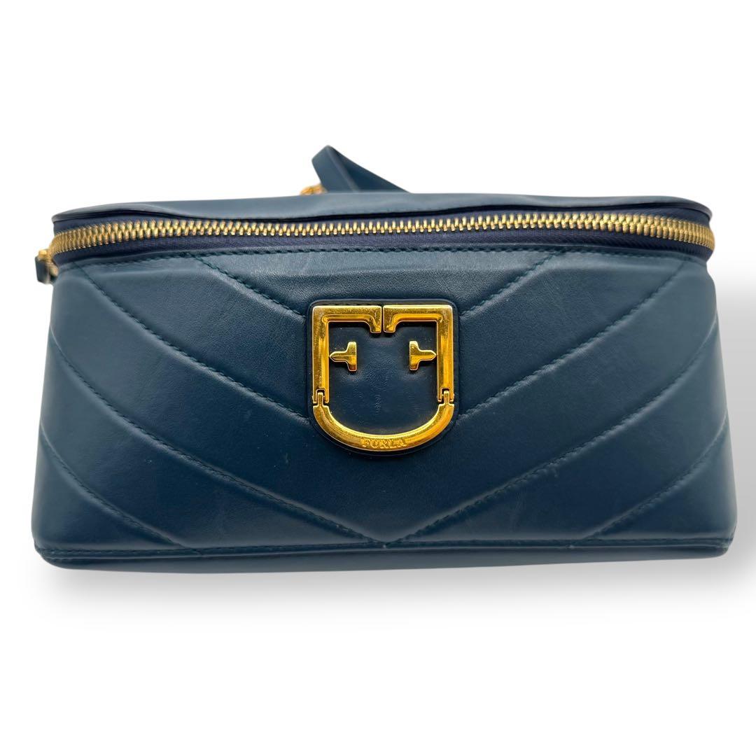 AI14【美品】　FURLA　フルラ　イゾラ　ボディバッグ　グリーン系