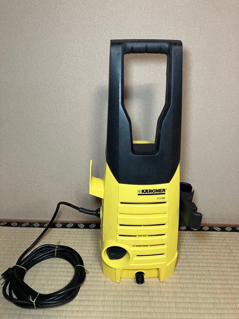 KARCHER 高圧洗浄機 K2.250本体と付属品