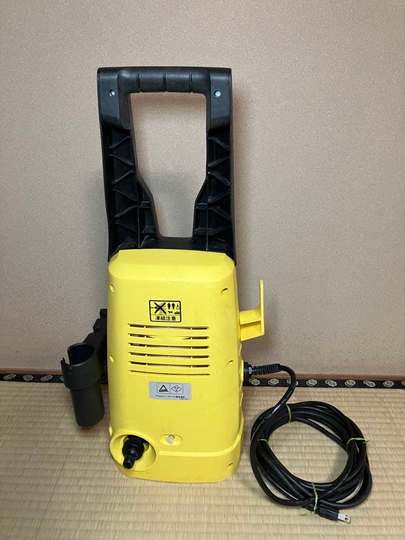 KARCHER 高圧洗浄機 K2.250本体と付属品